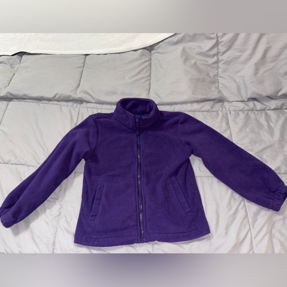 👕XS 4-5 purple fleece zip up sweatshirt